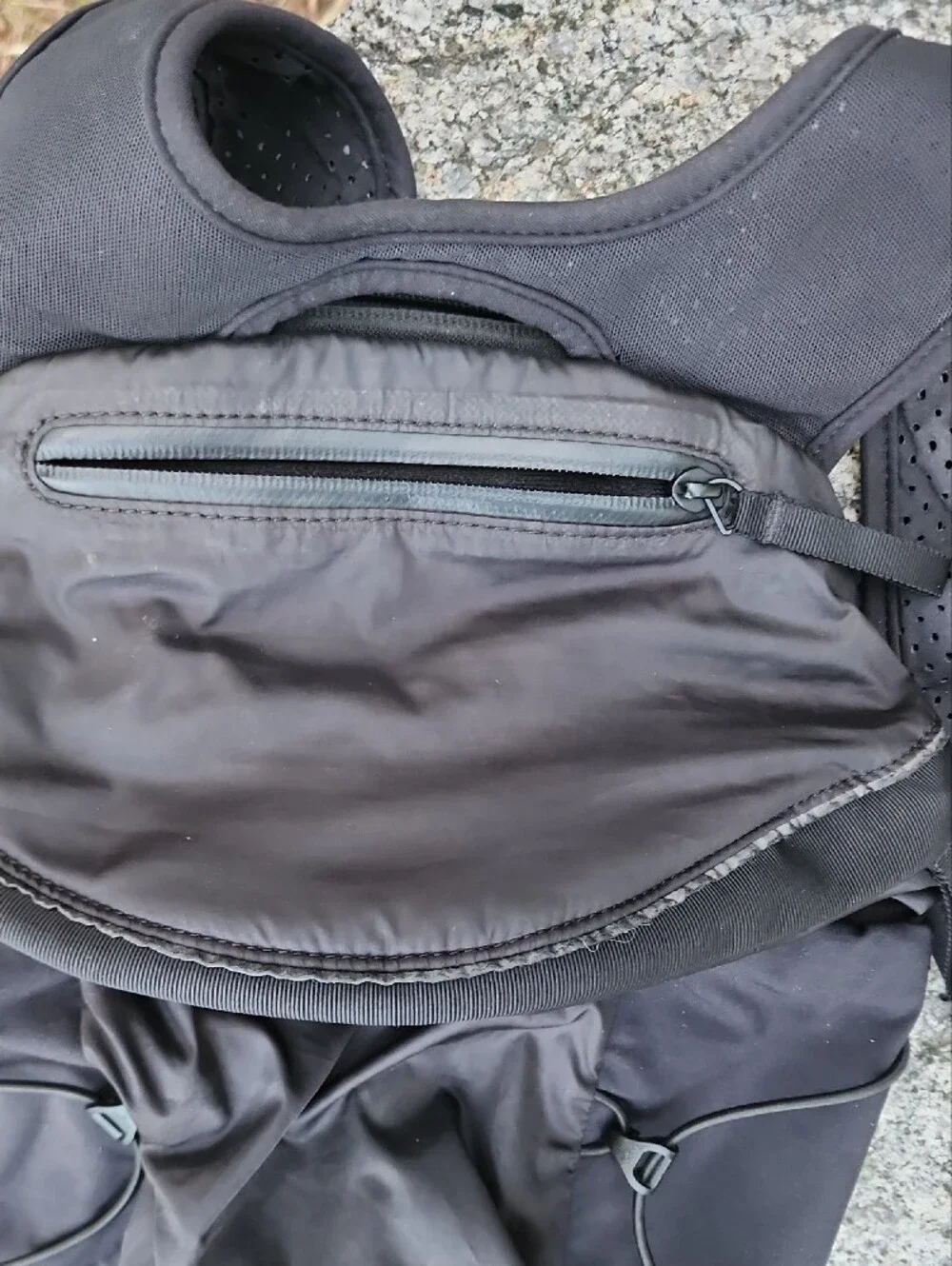 Lululemon Black Running Back Pack